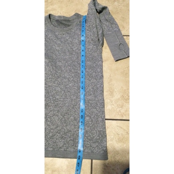 Lululemon Rest Less Pullover in Heathered Slate - Picture 5 of 6